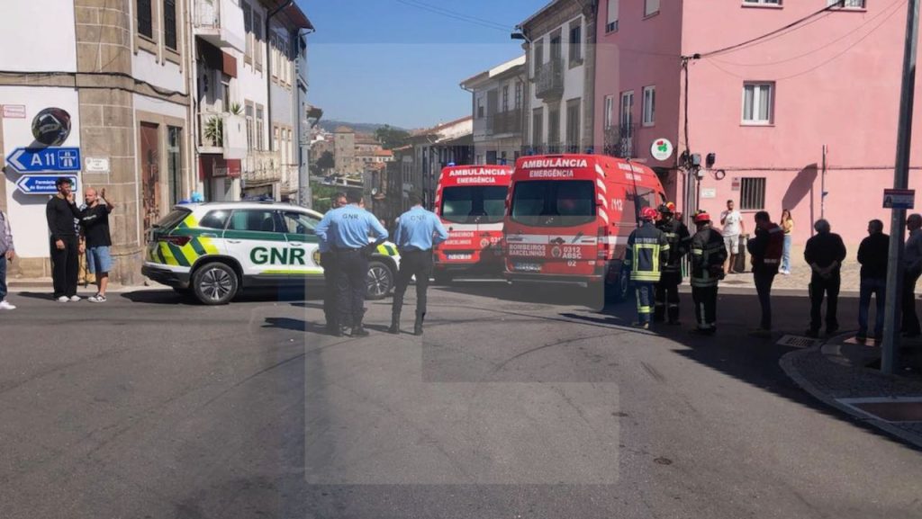 Barcelos: Despiste seguido de atropelamento faz um ferido grave Acidente Barcelinhos atropelamento