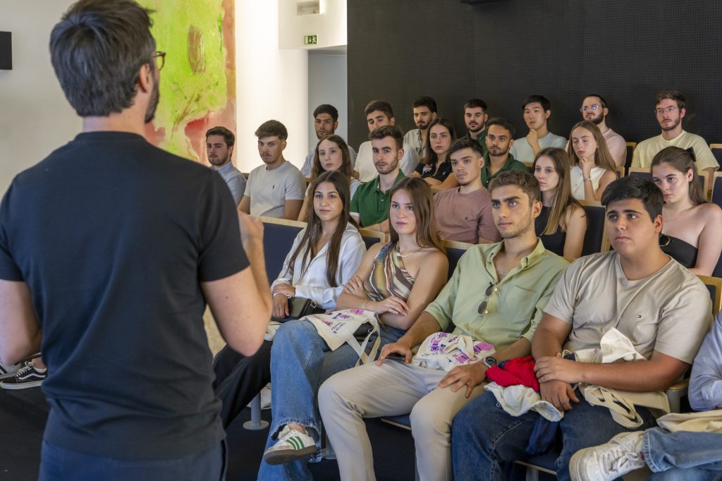 Braga: Grupo DST recruta estudantes para estágios de verão remunerados a 870 euros dst estagos verao 2