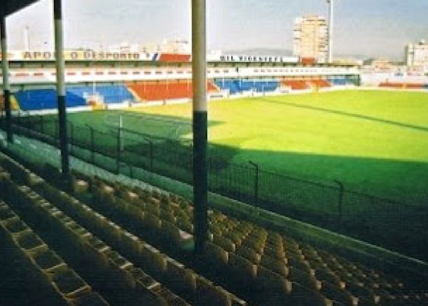 Barcelos: Adeus bola olá saúde. Adelino Ribeiro Novo vai ser demolido Centro saude barcelos