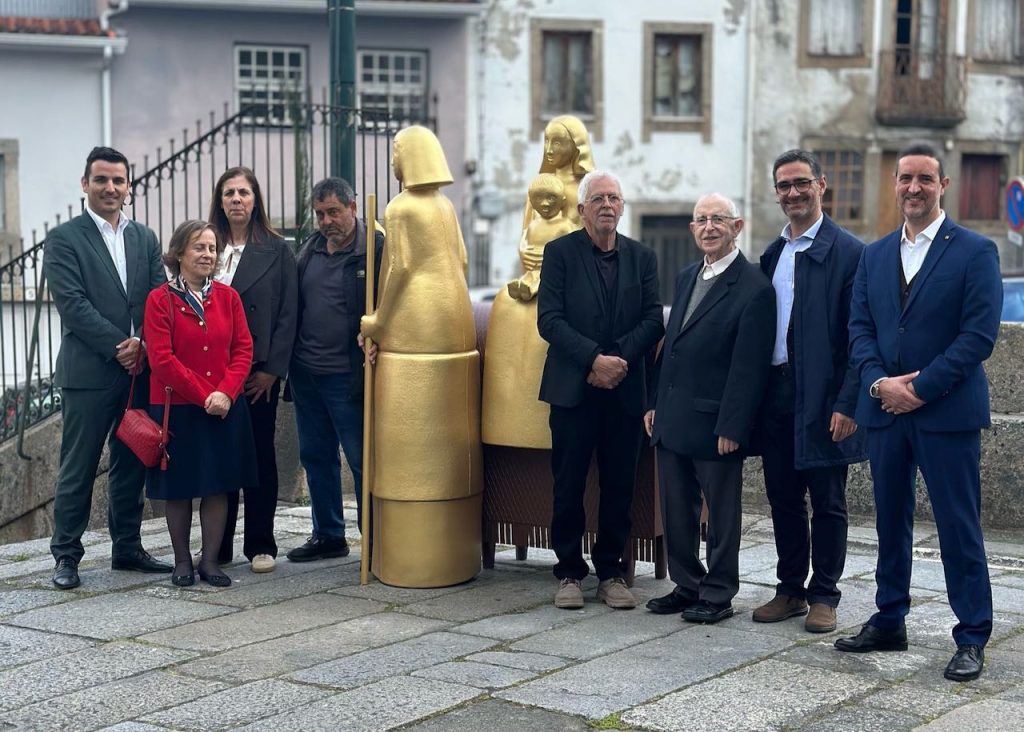 estatua burrinha - 1