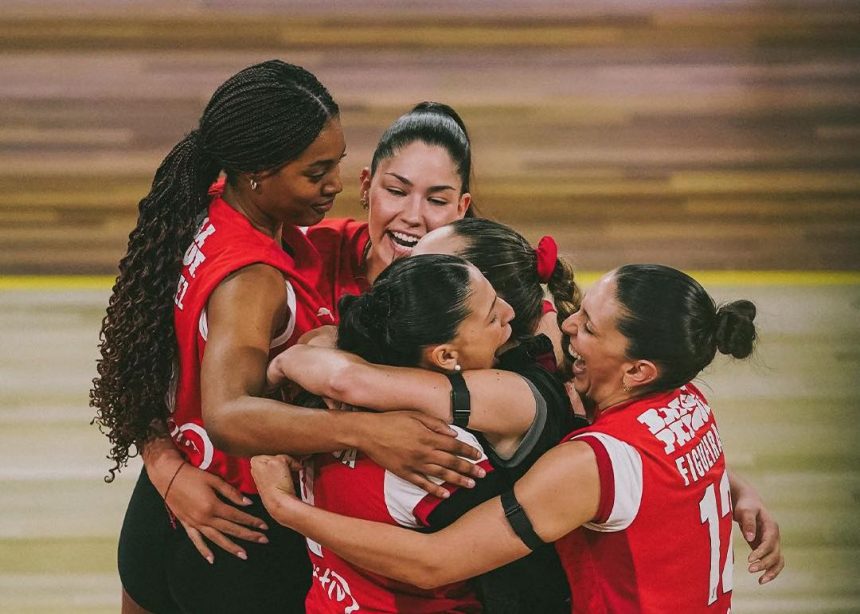 Voleibol: SC Braga foi à Luz vencer primeiro jogo da final do Campeonato Nacional sc braga voleibol f - 1