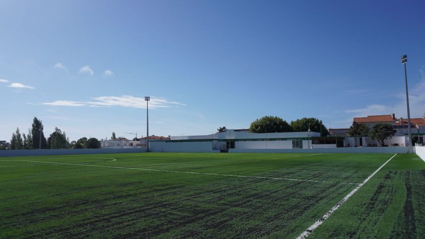 Antas FC relvados sinteticos contamina