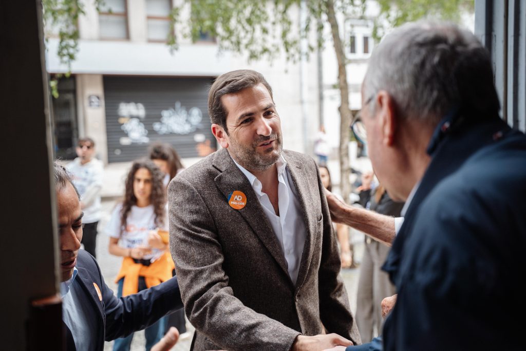Hugo Soares AD Reformados