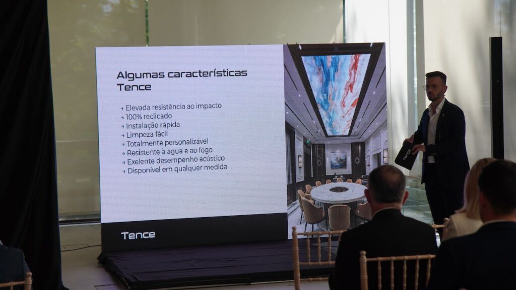 Tence 25