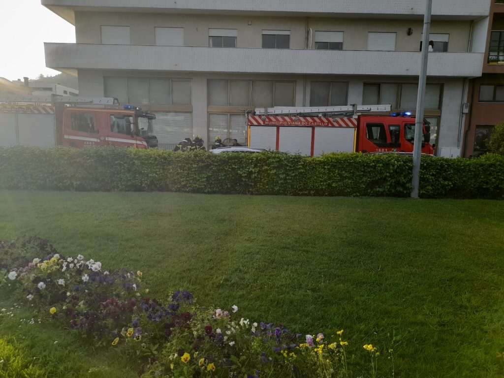 Viana bombeiros fuga gas