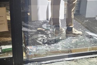assalto forte store esposende centro pedonal