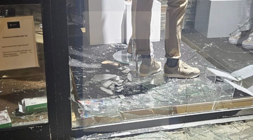 assalto forte store esposende centro pedonal