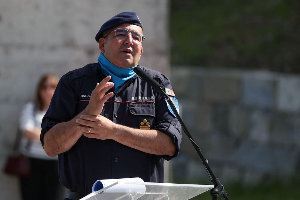 Braga: Uma "irmandade" para toda a vida selada com um "banho à Sapador" bombeiros sapadores de braga 259 anos 12