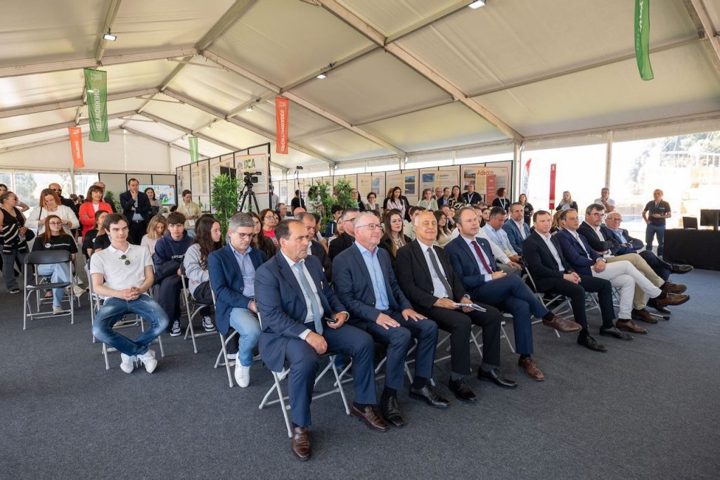 "Start Me Up" volta a Esposende com mais de 250 oportunidades de emprego feira de emprego de esposende start me up - 2