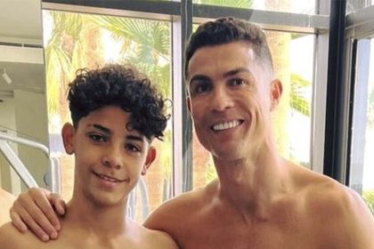 crisitiano ronaldo futebol filho sub15