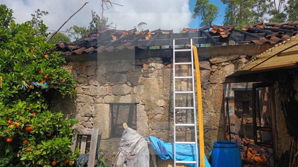 Incendio gemeses esposende minho braga casa