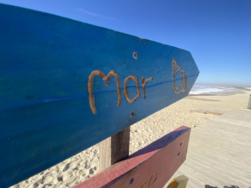 mar praia