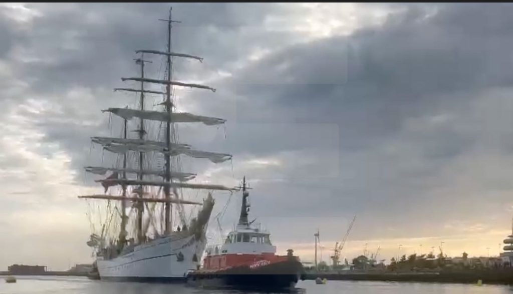 Viana: "Navio-Escola Sagres" atraca no Lima para as celebrações do Dia da Marinha 2025 marinha viana navio sagres - 1 (1)