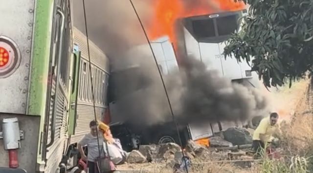 Vídeo mostra camião e comboio arder após colisão no Fundão comboio camiao intercidades cp fundao colisao