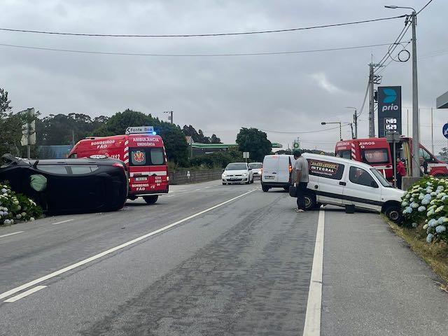 acidente EN13 prio fao fonte boa esposende - 1