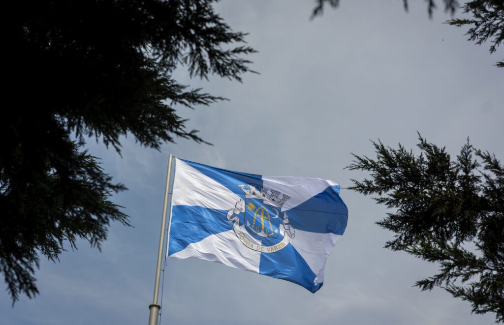 hastear da bandeira no parque da cidade 13