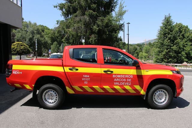 Arcos de Valdevez: REN oferece viatura aos bombeiros Arcos de valdevez bombeiros