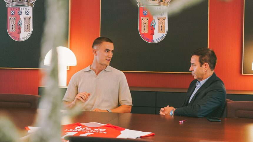 Futebol: SC Braga garante central sueco Gustaf Lagerbielke por 2,5ME gustaf lagerbielke sc braga