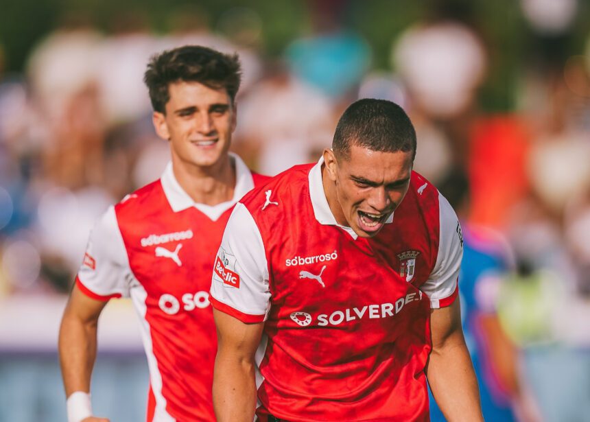 Futebol: SC Braga atropela Alverca e confirma poderio minhoto SC Braga Alverca 3 0