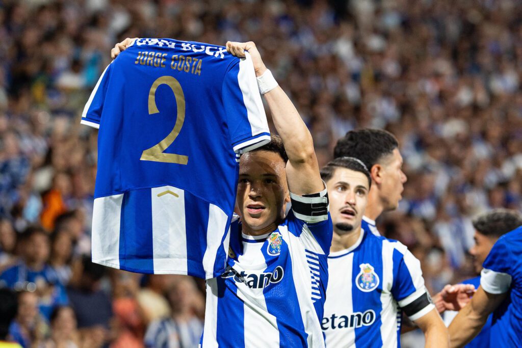 Futebol: Vitória SC sem estaleca para Porto renovado FC Porto Vitoria SC - 3