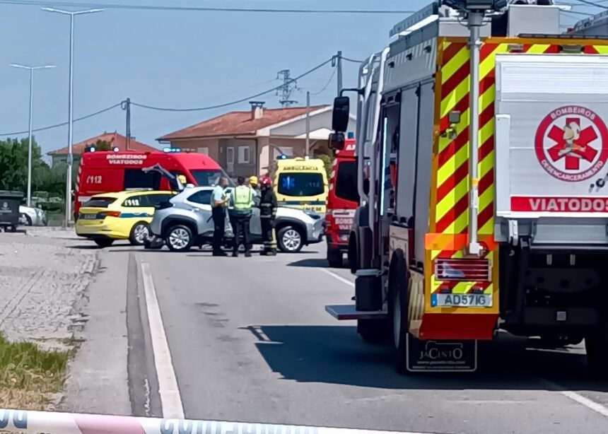 Barcelos: Um ferido grave entre as três vítimas de acidente em Silveiros acidente EN204 barcelos silveiros - 1
