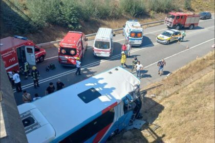 autocarro acidente IP3 morto tondela