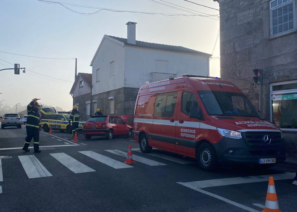 acidente em Esposende na EN13 freguesa de Antas um ferido - 1