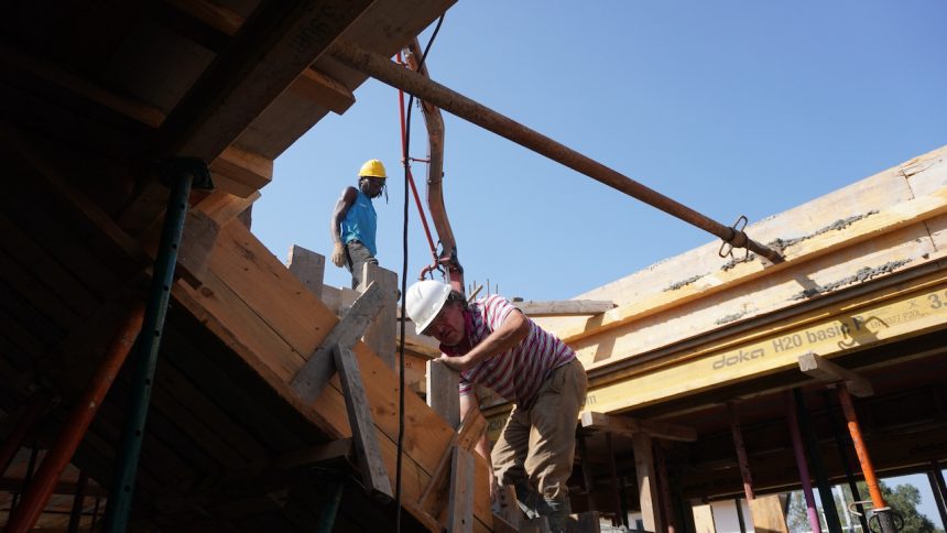 caritas bermarq obra construcao guimaraes