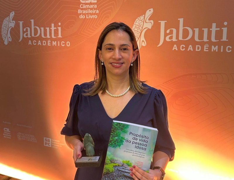 Livro sobre a "pessoa idosa" de investigadora da UMinho distinguido no Brasil Cristina Cristóvão Ribeiro UMinho