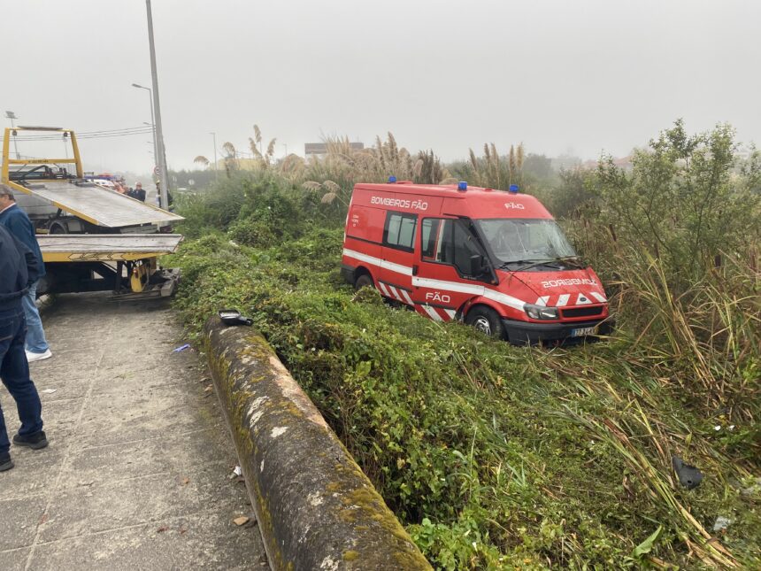 Acidente esposende bv fao ambulância vope