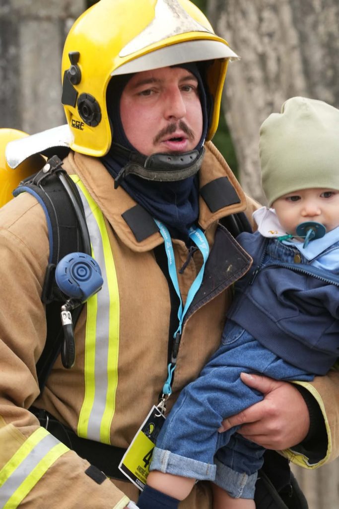 Braga: São 84 imagens incríveis de prova que junta bombeiros a subir "Escadórios da Humanidade" IMG 5125