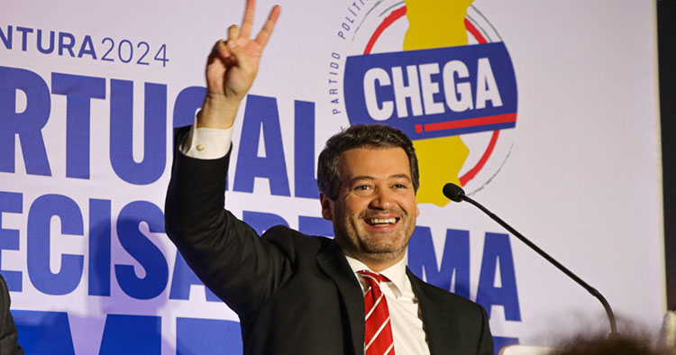 André Ventura anuncia candidatura à Presidência da República andre ventura chega