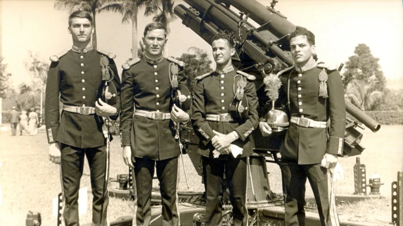 Do sonho militar à condenação: a trajetória de Jair Bolsonaro bolsonaro