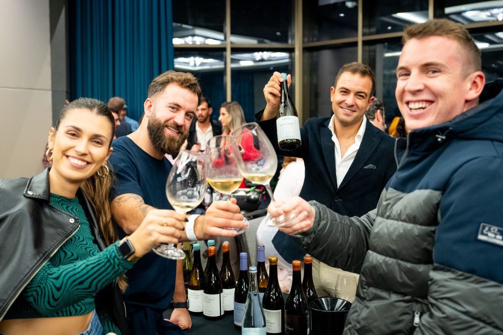 Porto Wine Fest 2023 , feira de vinhos com 35 produtores , e com tres provas especiais . A feira organizada pela Enophilo realiza se no Hotel Crown Plaza do Porto