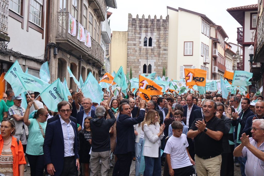 Montenegro confirma nova descida do IRS no Orçamento de Estado para 2026 Montenegro Guimaraes PSD
