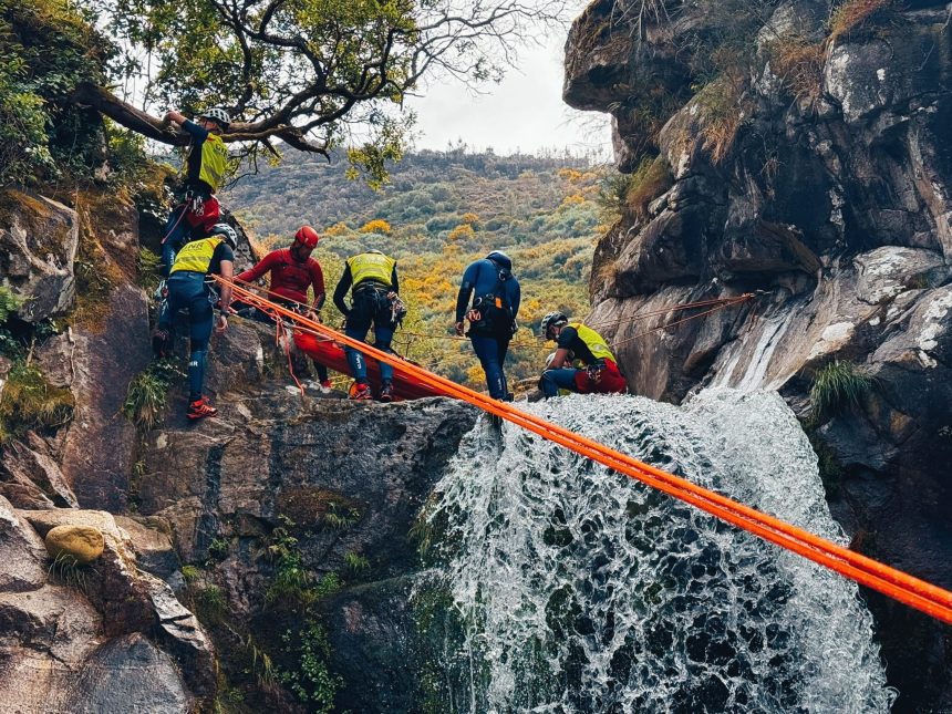Ponte da Barca resgate canyoning