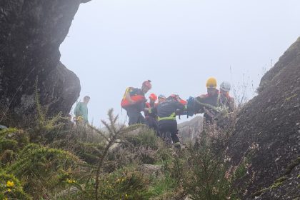 Resgate miradouro de fafiao montalegre bombeiros - 4