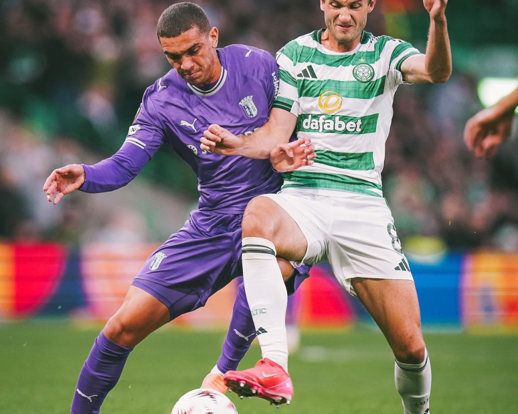 Futebol: SC Braga europeu só sabe ganhar e derrota Celtic em Glasgow SC Braga Celtic
