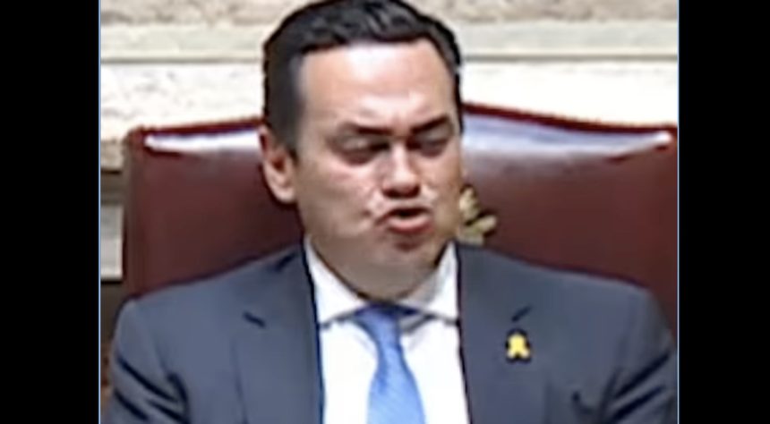 beijinhos filipe melo