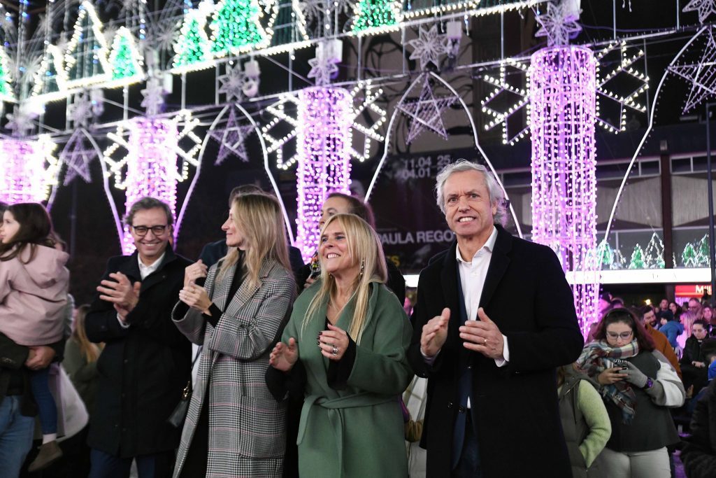 Famalicão: Milhares na rua deram início à magia de Natal (vídeo) natal de famalicao