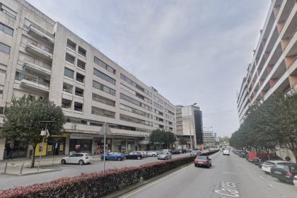 rua do caires braga menina 12 anos menor suicidio setimo andar russa