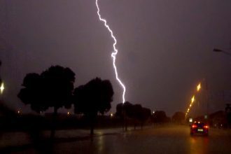 chuva trovoada esposende