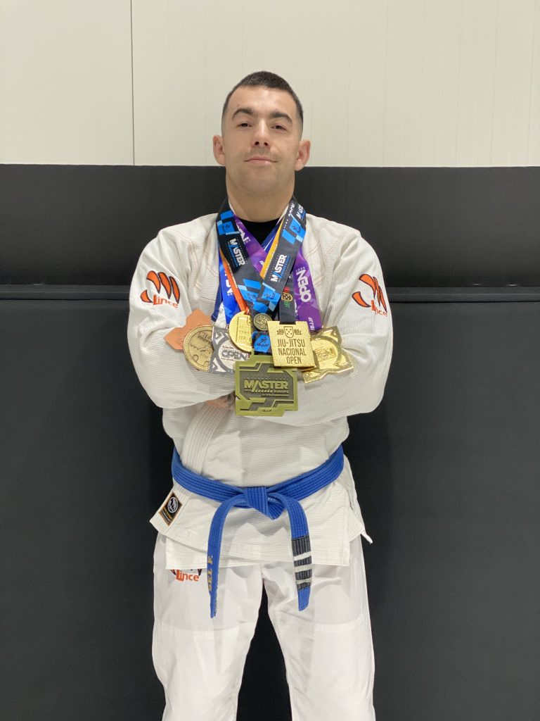 Artes Marciais: Seis de ouro, uma prata e duas bronze. Isto é Barcelos, isto é Abel Ferreira Abel Ferreira E24