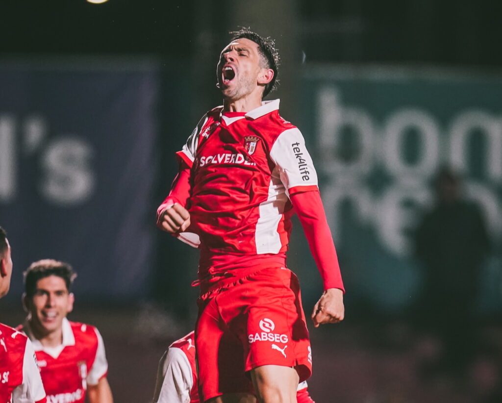 Futebol: SC Braga vence o Caldas SC e segue para os "quartos" Caldas SC SC Braga