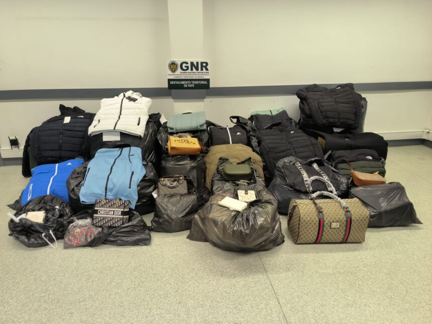 Cabeceiras de Basto: GNR constitui três arguidos por contrafação e apreende material ilegal GNR Braga cabeceiras de basto