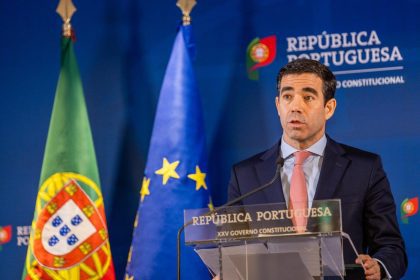 Governo Portugues leitão amaro greve geral