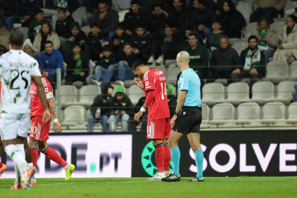 Moreirense FC perde com o Benfica - 9