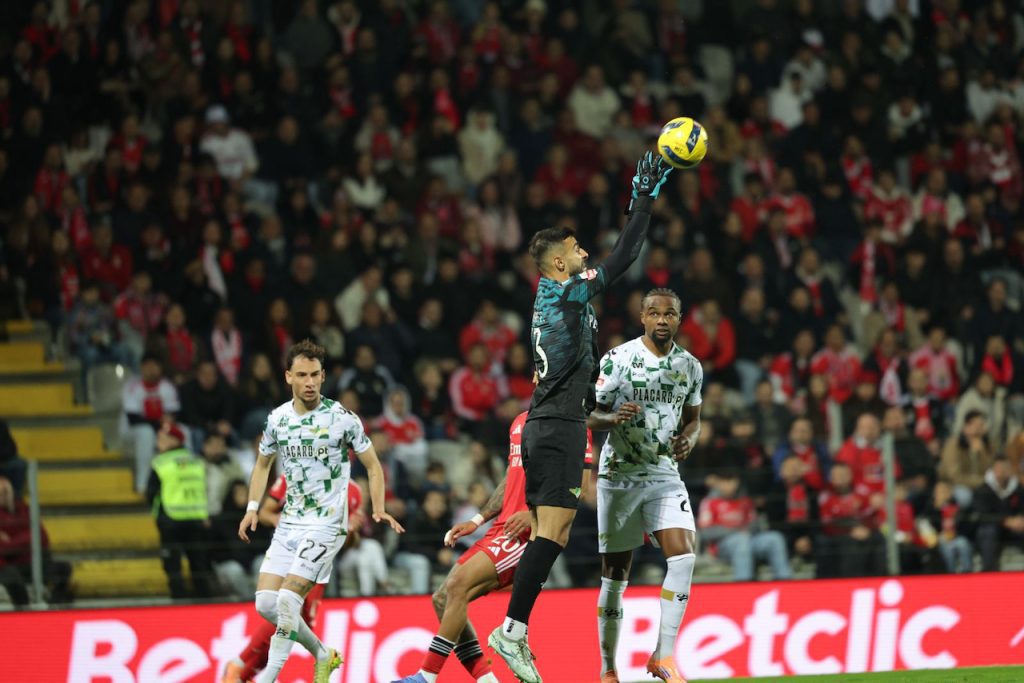 Moreirense FC perde com o Benfica - 9
