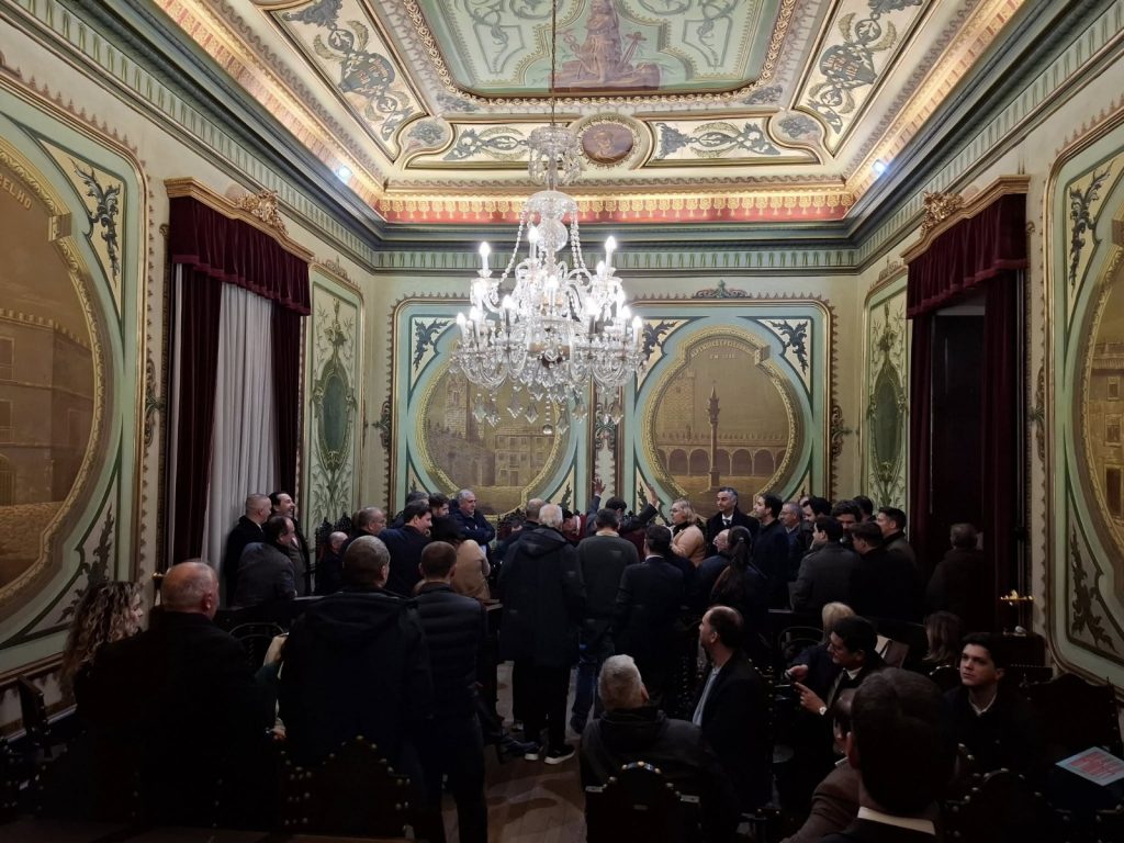 Isto nem numa A.E. Assembleia Braga A.E.