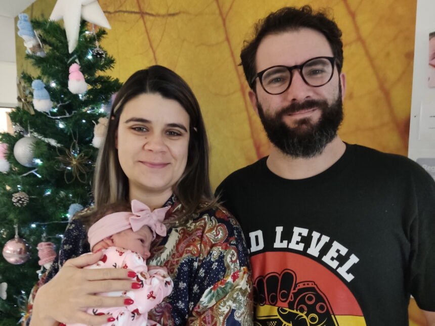 Saúde: Bebé "natal" do Hospital de Braga é da Póvoa de Lanhoso. "Bem-vinda Aurora!!" bebe natal em Braga povoa de lanhoso hospital